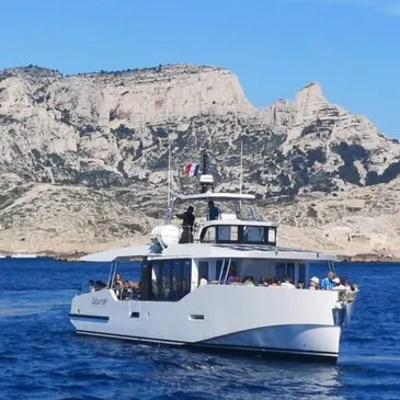 Balade en Bateau pour voir les Dauphins, département Var Balade en Bateau pour voir les Dauphins, département Var