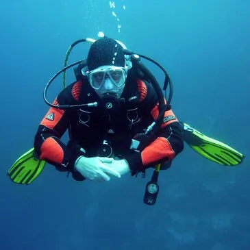 Brevet de Plongée Niveau 1 à Antibes Brevet de Plongée Niveau 1 à Antibes