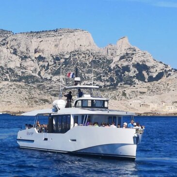 Balade en bateau à Bandol - Découverte de l&#39;Ile de Porquerolles en région PACA et Corse