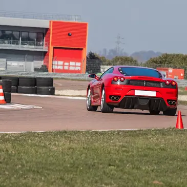Haute Garonne (31) Midi-Pyrénées - Stage de Pilotage Haute Garonne (31) Midi-Pyrénées - Stage de Pilotage