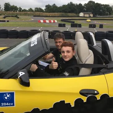 Stage de Pilotage pour Enfant en région Bourgogne Stage de Pilotage pour Enfant en région Bourgogne