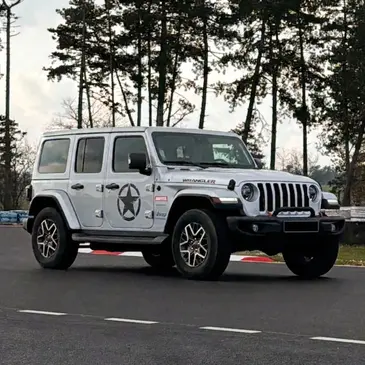 Stage Enfant en Lamborghini Gallardo à Magny-Cours en région Bourgogne Stage Enfant en Lamborghini Gallardo à Magny-Cours en région Bourgogne