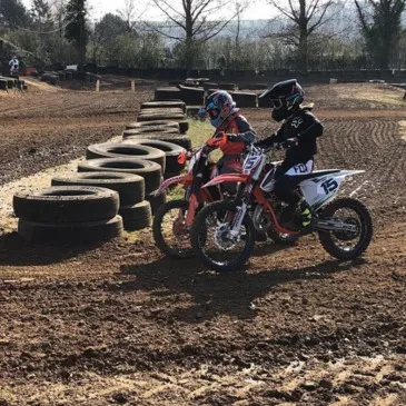 Stage de pilotage moto en région Nord-Pas-de-Calais Stage de pilotage moto en région Nord-Pas-de-Calais