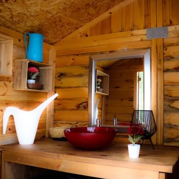 Beynes, à 25 min de Digne-les-Bains, Alpes de Haute Provence (04) - Weekend et Hébergement Insolite