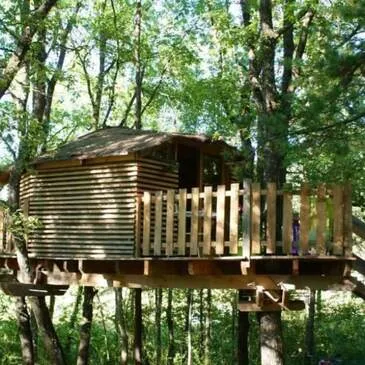 Weekend et Hébergement Insolite proche Beynes, à 25 min de Digne-les-Bains Weekend et Hébergement Insolite proche Beynes, à 25 min de Digne-les-Bains