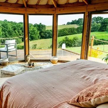 Weekend et Hébergement Insolite proche Sénac, à 25 min de Tarbes Weekend et Hébergement Insolite proche Sénac, à 25 min de Tarbes