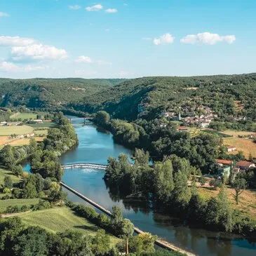 Stage initiation hélicoptère proche Aérodrome de Sarlat-Domme, à 1h de Brive-la-Gaillarde Stage initiation hélicoptère proche Aérodrome de Sarlat-Domme, à 1h de Brive-la-Gaillarde