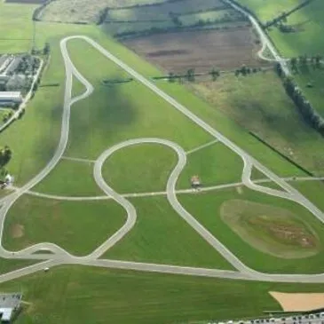 Nièvre (58) Bourgogne - Stage de Pilotage Nièvre (58) Bourgogne - Stage de Pilotage