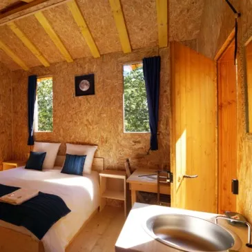 Weekend et Hébergement Insolite en région Rhône-Alpes Weekend et Hébergement Insolite en région Rhône-Alpes