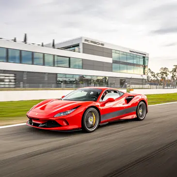 Stage de pilotage Ferrari proche Circuit de Mettet Stage de pilotage Ferrari proche Circuit de Mettet