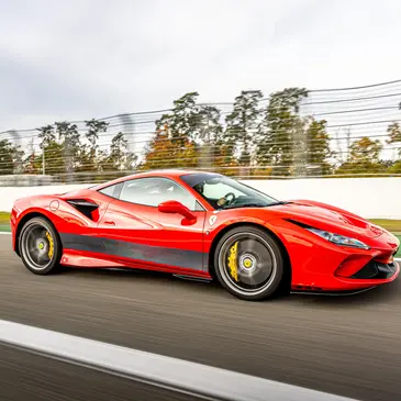 Baptême en Ferrari F8 Tributo - Circuit de Mettet Baptême en Ferrari F8 Tributo - Circuit de Mettet