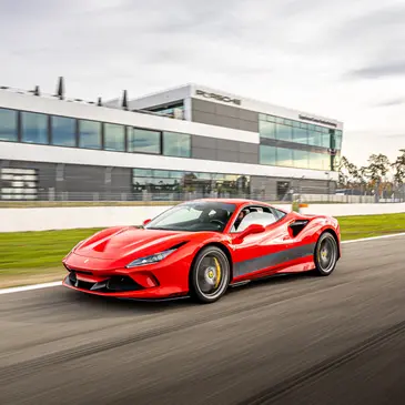Stage de pilotage Ferrari proche Circuit de Chambley