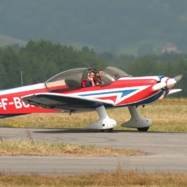Initiation au Pilotage d'Avion à Melun Initiation au Pilotage d'Avion à Melun