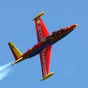Vol en Avion de Chasse Fouga Magister au Castellet près de Toulon en région PACA et Corse Vol en Avion de Chasse Fouga Magister au Castellet près de Toulon en région PACA et Corse