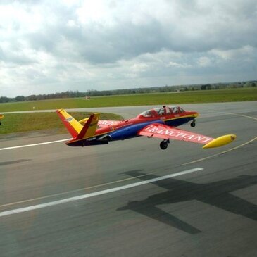 Initiation au Pilotage d&#39;Avion de Chasse Fouga Magister à Valence