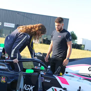 Vienne (86) Poitou-Charentes - Stage de Pilotage Vienne (86) Poitou-Charentes - Stage de Pilotage