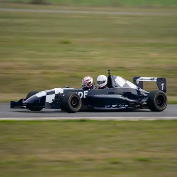 Stage en F3 et Baptême en Formule Renault 2.0 - Val de Vienne en région Poitou-Charentes
