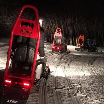 Scooter des neiges proche Albiez Montrond Scooter des neiges proche Albiez Montrond