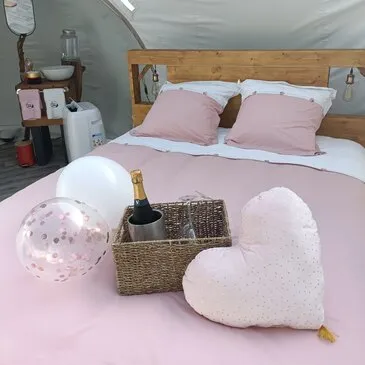 Le Vigeant, à 1h de Poitiers, Vienne (86) - Weekend et Hébergement Insolite Le Vigeant, à 1h de Poitiers, Vienne (86) - Weekend et Hébergement Insolite