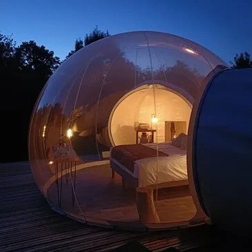 Nuit en Bulle près de Poitiers en région Poitou-Charentes Nuit en Bulle près de Poitiers en région Poitou-Charentes