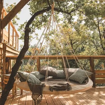 Weekend et Hébergement Insolite proche Saint-Sylvestre-sur-Lot, à 40 min d'Agen Weekend et Hébergement Insolite proche Saint-Sylvestre-sur-Lot, à 40 min d'Agen