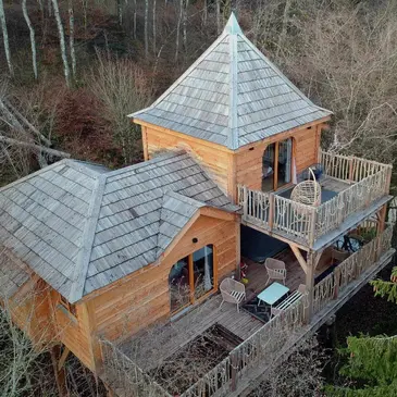 Nuit en Cabane dans les Arbres avec Spa Privatif près de Chaumont en région Champagne-Ardenne Nuit en Cabane dans les Arbres avec Spa Privatif près de Chaumont en région Champagne-Ardenne