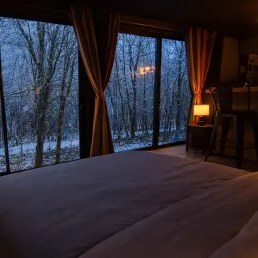 Nuit en Lodge avec Spa Privatif près de Chaumont en région Champagne-Ardenne Nuit en Lodge avec Spa Privatif près de Chaumont en région Champagne-Ardenne