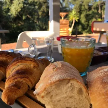 Weekend et Hébergement Insolite proche Cervione, à 15 min de Moriani Weekend et Hébergement Insolite proche Cervione, à 15 min de Moriani