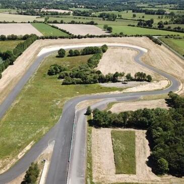 Stage en Ferrari 488 GTB - Circuit de Fay-de-Bretagne en région Pays-de-la-Loire
