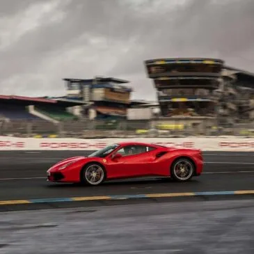 Stage en Ferrari 488 GTB - Circuit d'Issoire Stage en Ferrari 488 GTB - Circuit d'Issoire