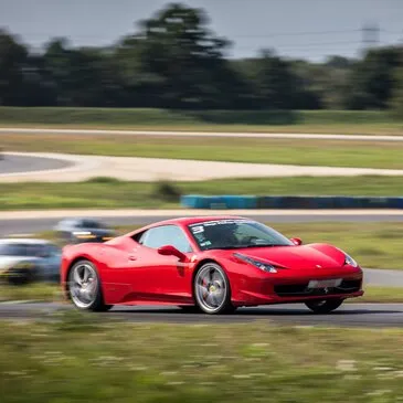 Stage de pilotage Ferrari en région Bourgogne Stage de pilotage Ferrari en région Bourgogne