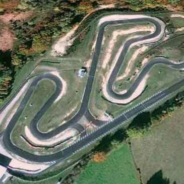 Stage en Alpine A110 R - Circuit de Château-Gaillard en région Rhône-Alpes Stage en Alpine A110 R - Circuit de Château-Gaillard en région Rhône-Alpes