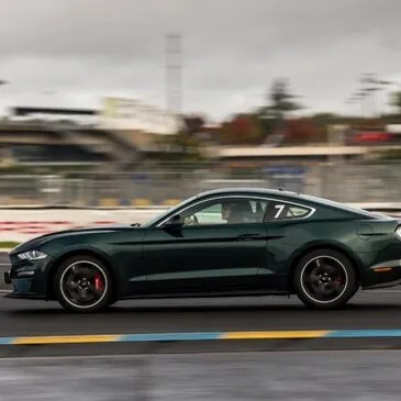 Stage en Ford Mustang Bullitt - Circuit de Vaison Piste Stage en Ford Mustang Bullitt - Circuit de Vaison Piste