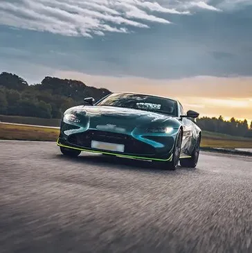 Stage en Aston Martin F1 Edition - Circuit de Mornay