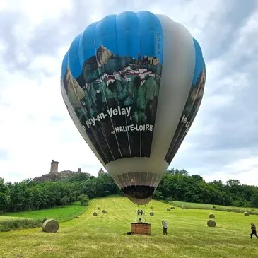 Baptême de l'air montgolfière, département Haute loire Baptême de l'air montgolfière, département Haute loire