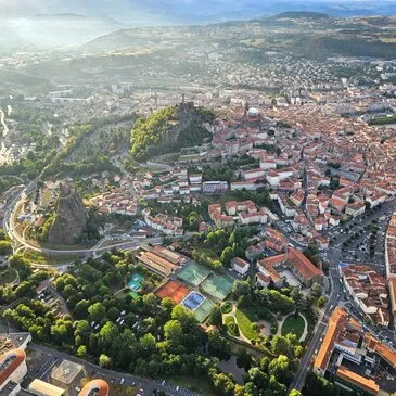 Baptême de l'air montgolfière proche Chadrac, à 30 min d'Arlempdes Baptême de l'air montgolfière proche Chadrac, à 30 min d'Arlempdes