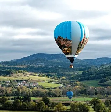 Baptême de l'air montgolfière en région Auvergne Baptême de l'air montgolfière en région Auvergne