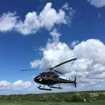 Baptême de l'air hélicoptère, département Gironde Baptême de l'air hélicoptère, département Gironde