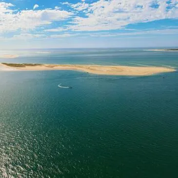Baptême en Hélicoptère - La Dune du Pilat en région Aquitaine Baptême en Hélicoptère - La Dune du Pilat en région Aquitaine