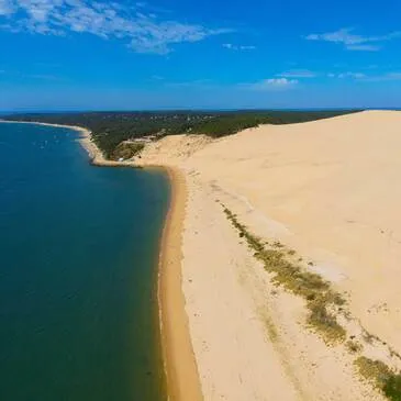 Baptême en Hélicoptère - Le Cap Ferret en région Aquitaine Baptême en Hélicoptère - Le Cap Ferret en région Aquitaine
