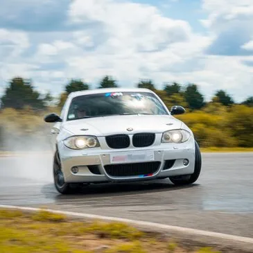 Stage de Pilotage Glisse - Circuit de Lurcy-Levis Stage de Pilotage Glisse - Circuit de Lurcy-Levis