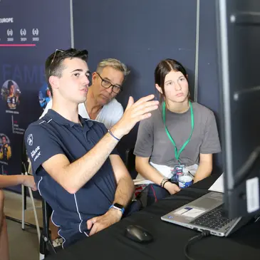 Offrir Stage de Pilotage Monoplace en Centre Offrir Stage de Pilotage Monoplace en Centre