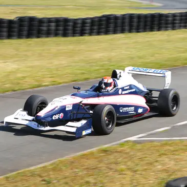 Réserver Stage de Pilotage Monoplace département Eure et loir Réserver Stage de Pilotage Monoplace département Eure et loir