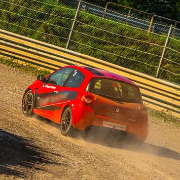 Stage Pilotage Rallycross en Clio RS - Circuit d'Orléans-Sougy Stage Pilotage Rallycross en Clio RS - Circuit d'Orléans-Sougy
