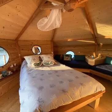 Loye-sur-Arnon, à 50 min de Bourges, Cher (18) - Weekend et Hébergement Insolite Loye-sur-Arnon, à 50 min de Bourges, Cher (18) - Weekend et Hébergement Insolite