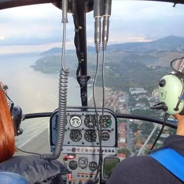 Aéroport de Perpignan, Pyrénées orientales (66) - Baptême de l'air hélicoptère Aéroport de Perpignan, Pyrénées orientales (66) - Baptême de l'air hélicoptère