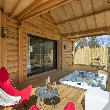 Weekend et Hébergement Insolite en région Rhône-Alpes Weekend et Hébergement Insolite en région Rhône-Alpes