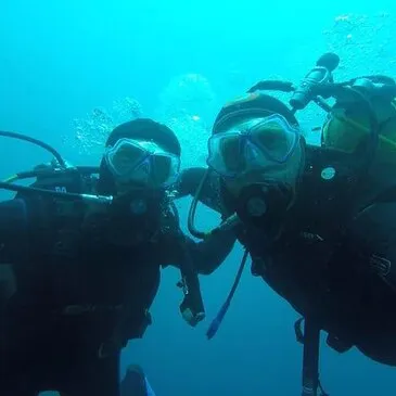 Baptême de plongée proche Claix, à 15 min de Grenoble Baptême de plongée proche Claix, à 15 min de Grenoble