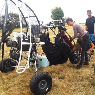 Baptême de l'air paramoteur, département Vienne Baptême de l'air paramoteur, département Vienne