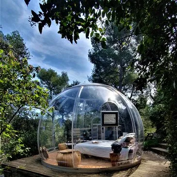 Nuit en Bulle avec Jacuzzi près de Marseille Nuit en Bulle avec Jacuzzi près de Marseille